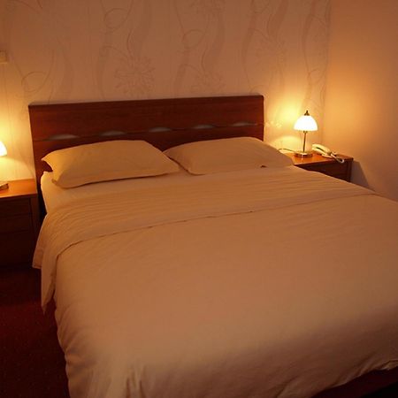Hotel Neva Подстрана Номер фото
