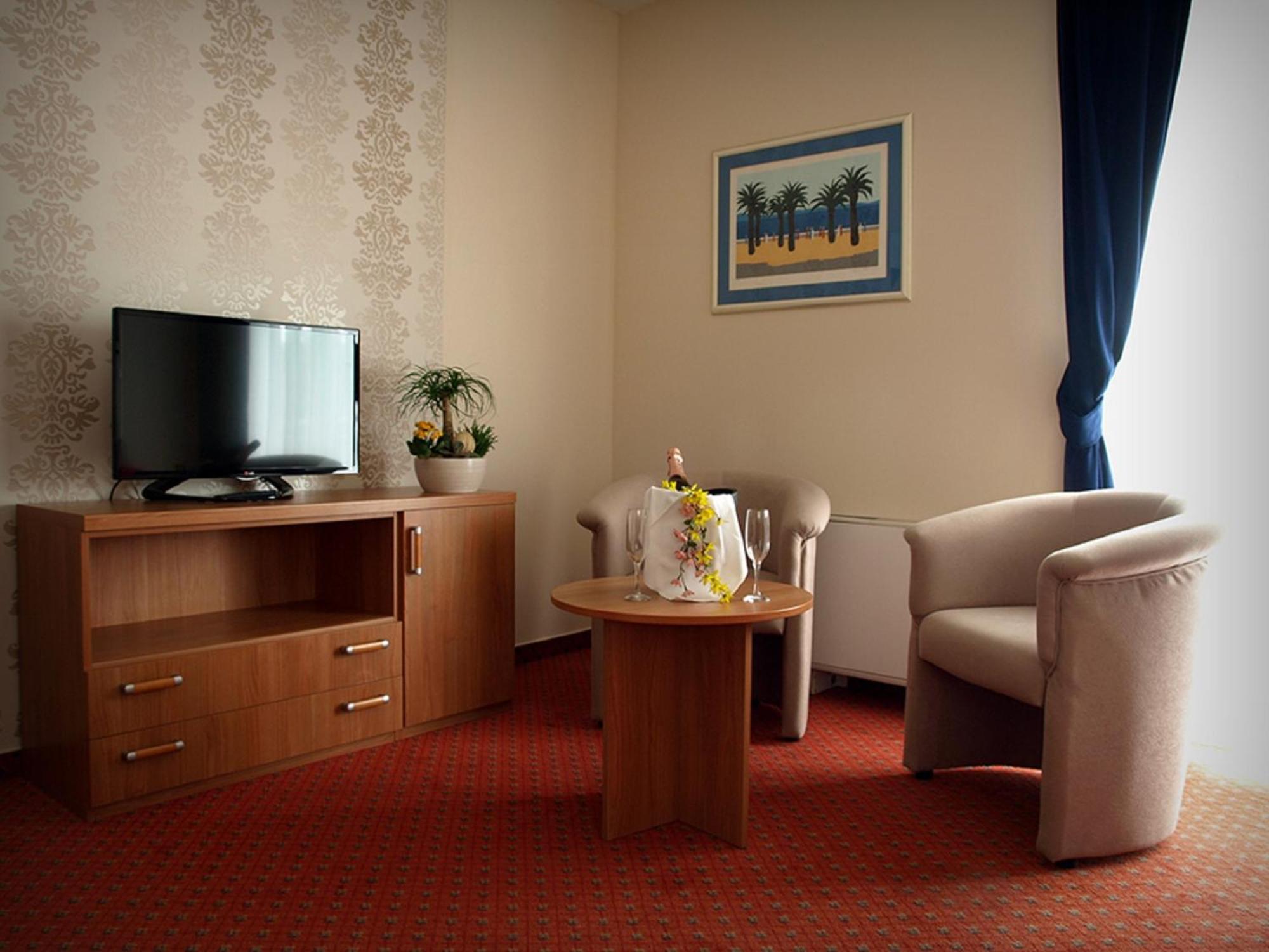 Hotel Neva Подстрана Номер фото